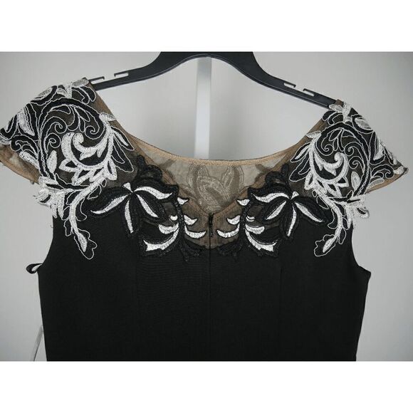 XSCAPE Embroidered Appliqué Scuba Crepe Cocktail Dress Size 6 - Picture 8 of 10